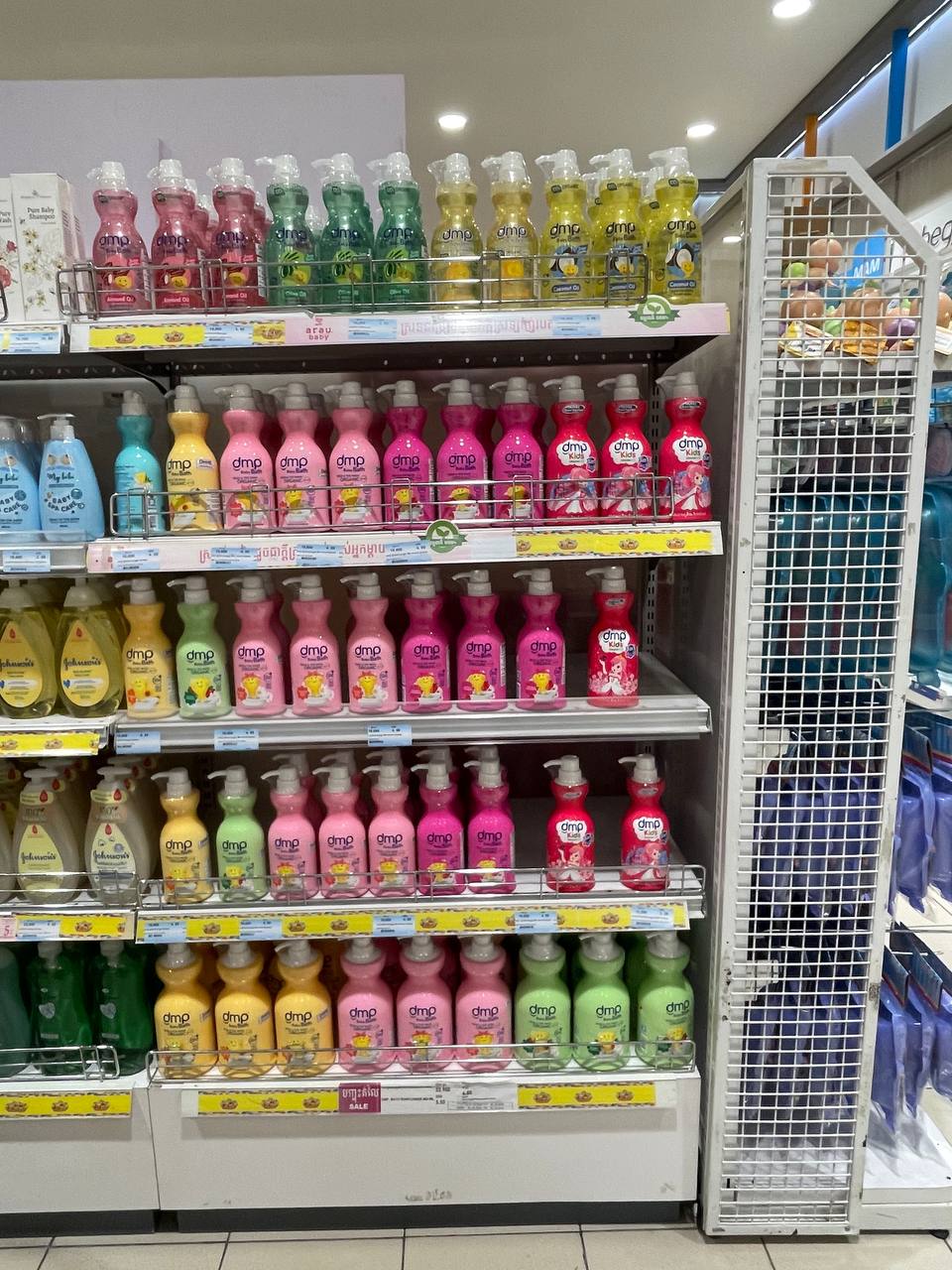 Enhancing FMCG Distribution: BJC Cellox at Makro for Cambodian End-Consumer Satisfaction - Image 6